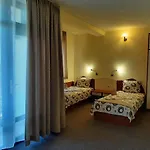 Хотел Силвер 3* Golden Sands